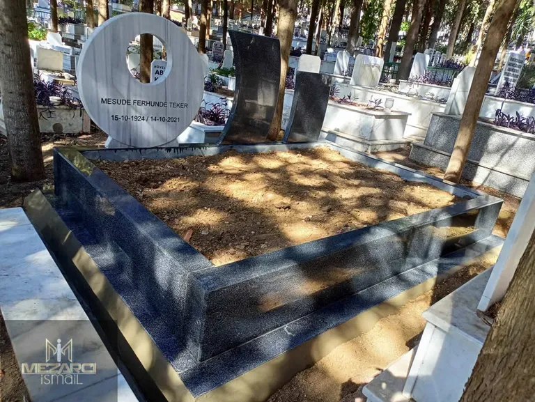 Granit Mezar — Ankara Hazır Mezar