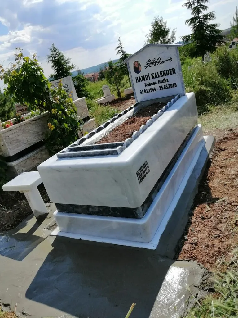 Muğla Beyaz Mermer Mezar — Ankara Hazır Mezar