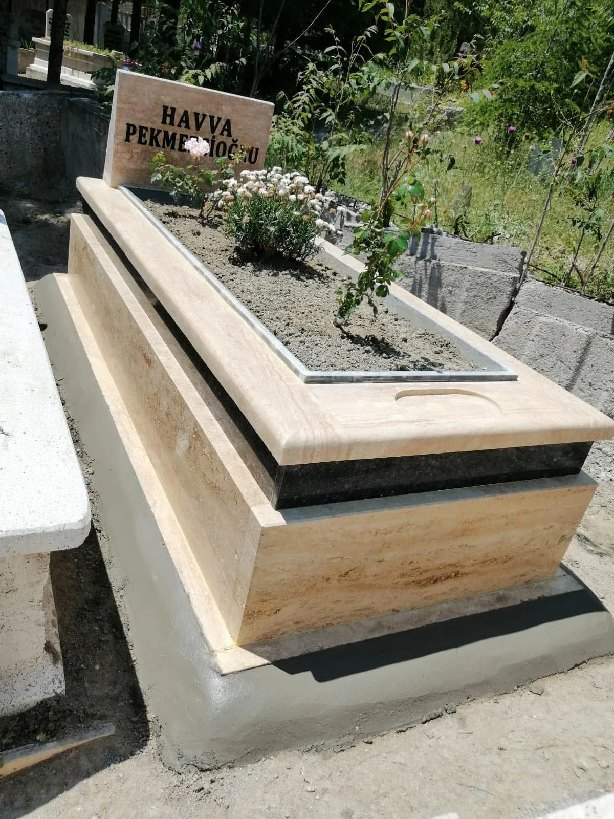 Traverten Granit Kuşaklı — Ankara Hazır Mezar